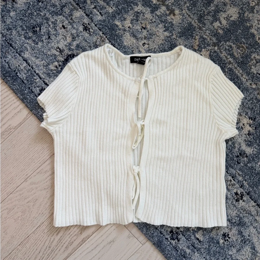 Refuge Top - Picture 3 of 3